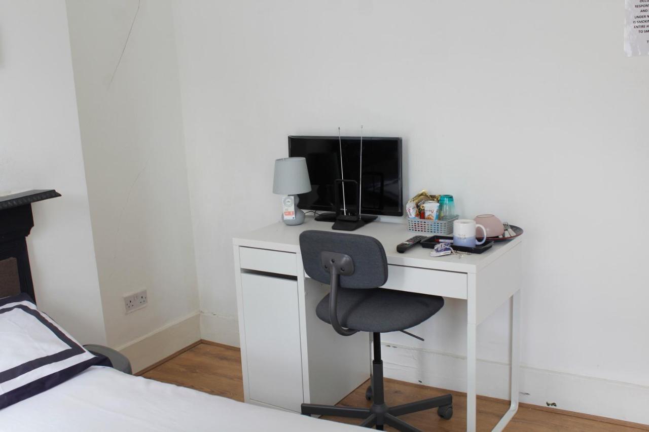 Cozy Rooms Or Apartment In London Townhouse Fast Links To Central 客房 照片