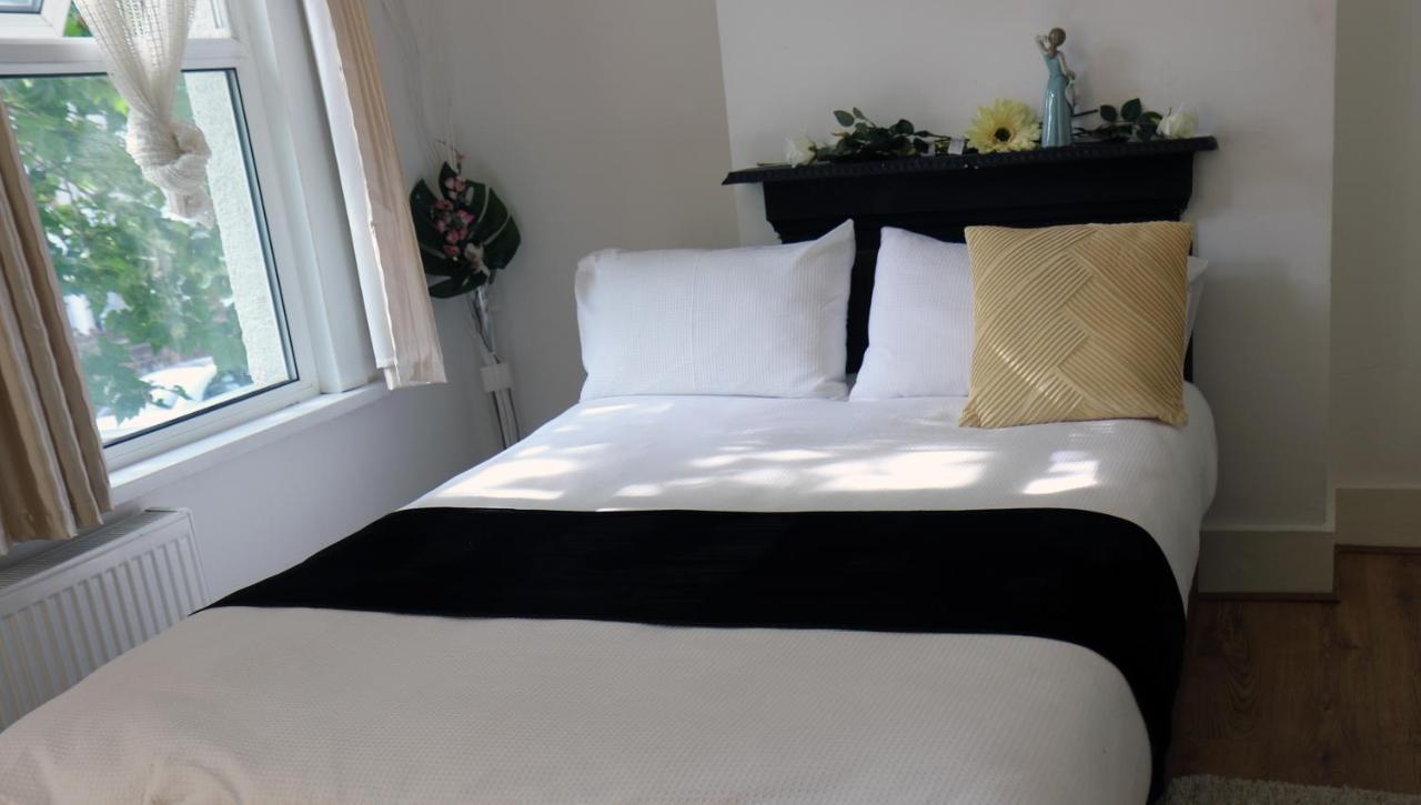 Cozy Rooms Or Apartment In London Townhouse Fast Links To Central 外观 照片